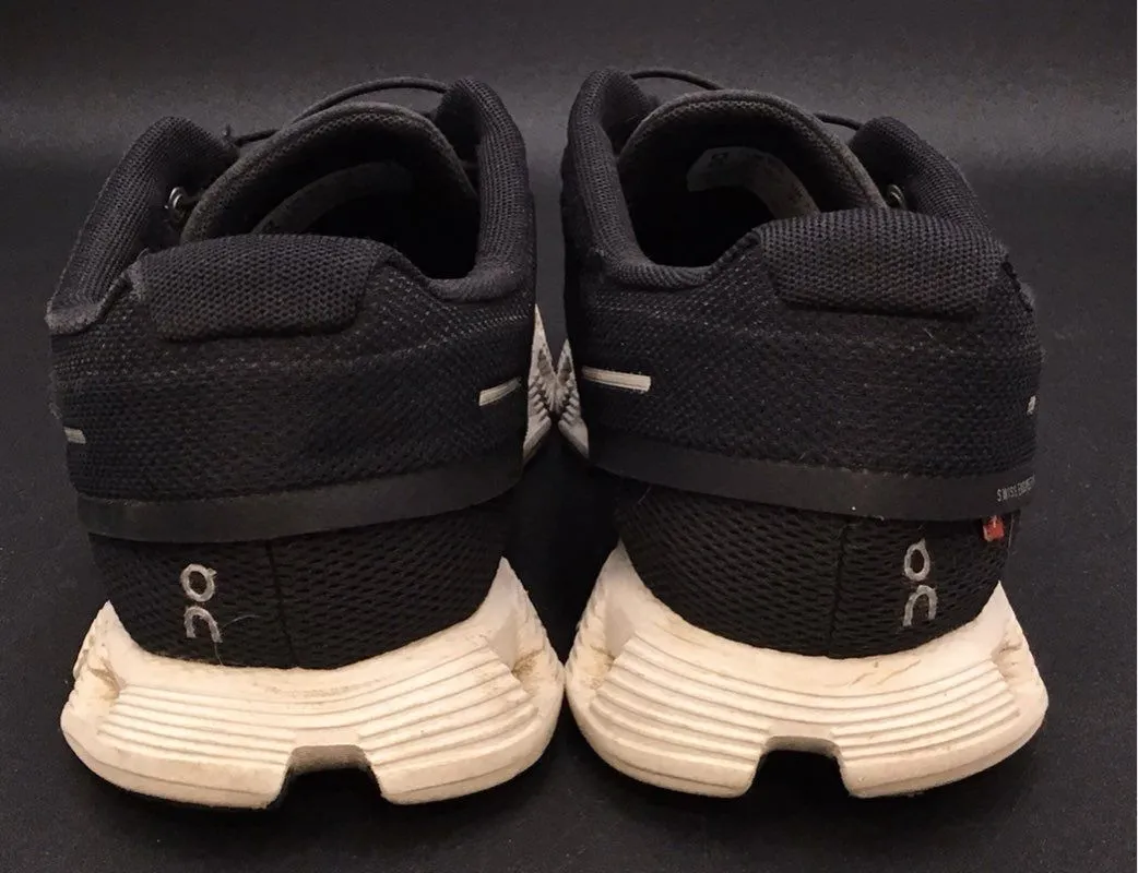 On Cloud Women's 5 59.98904 Black Running Shoes - Size 9