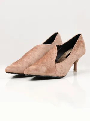 Pointed Velvet Heels - Light Brown