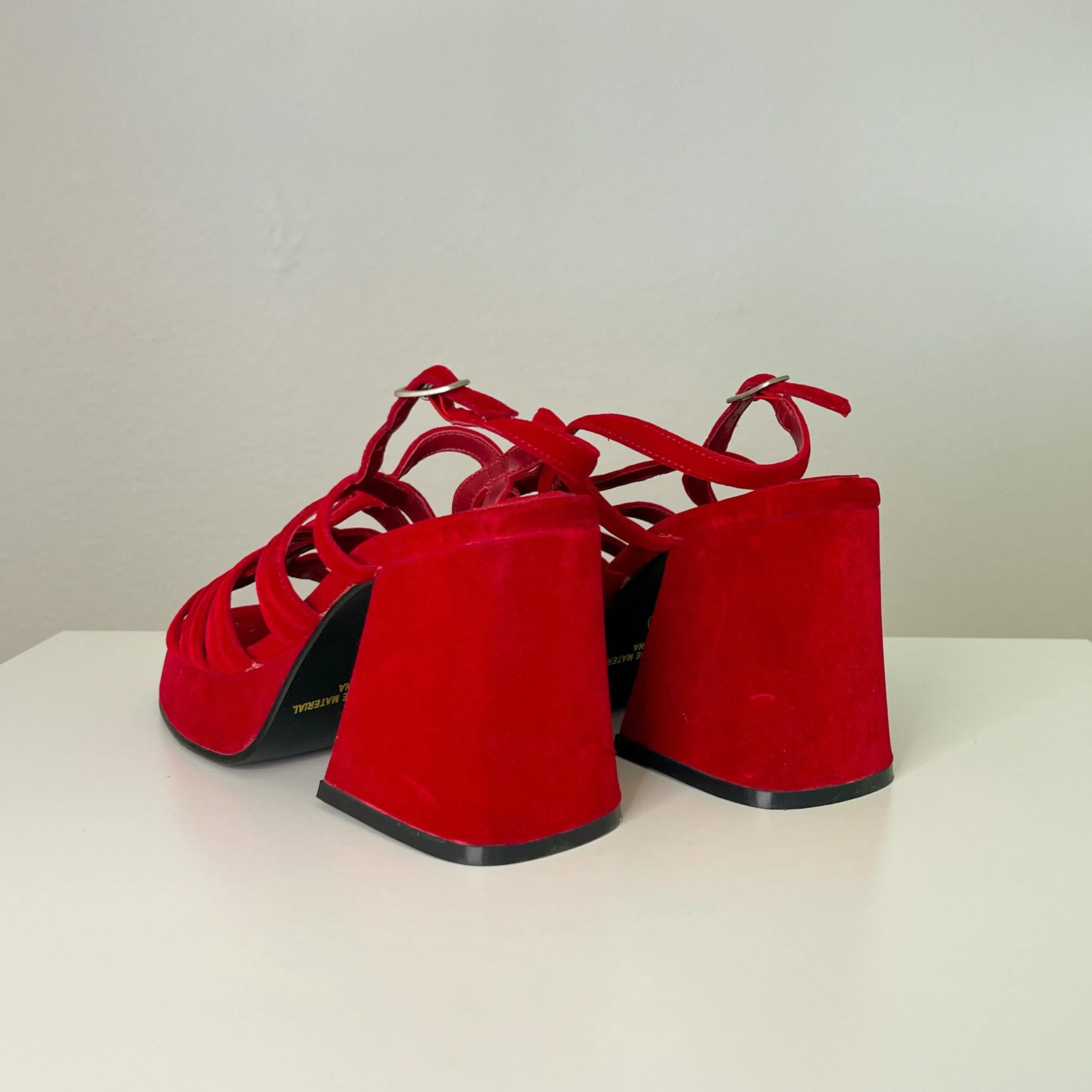 Red Y2K Velvet Platform Heels (6.5)