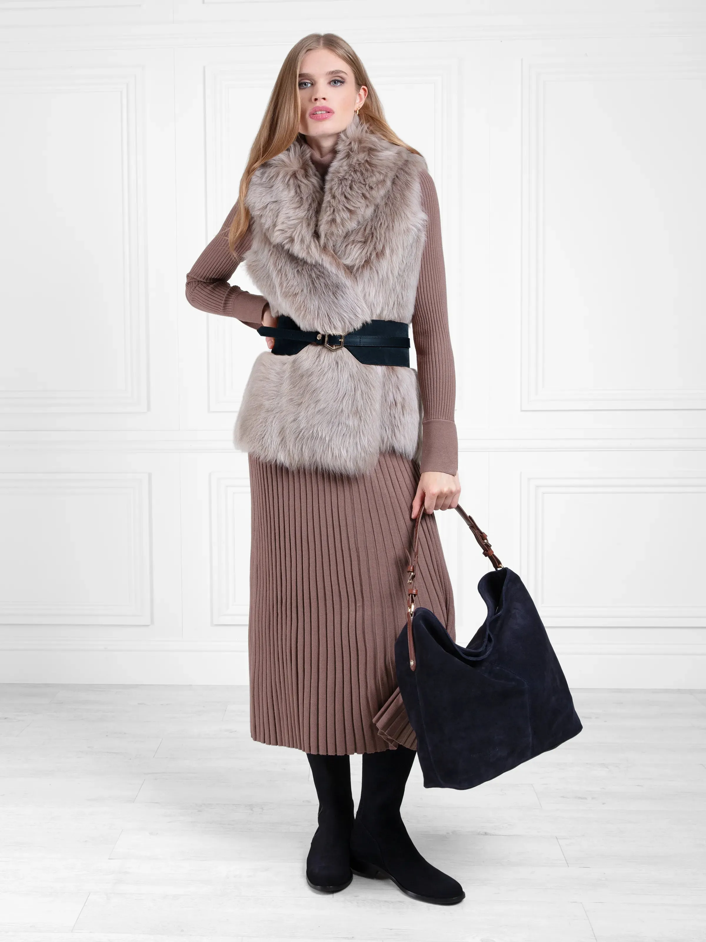 Regina (Sporting Fit) - Navy Blue Suede