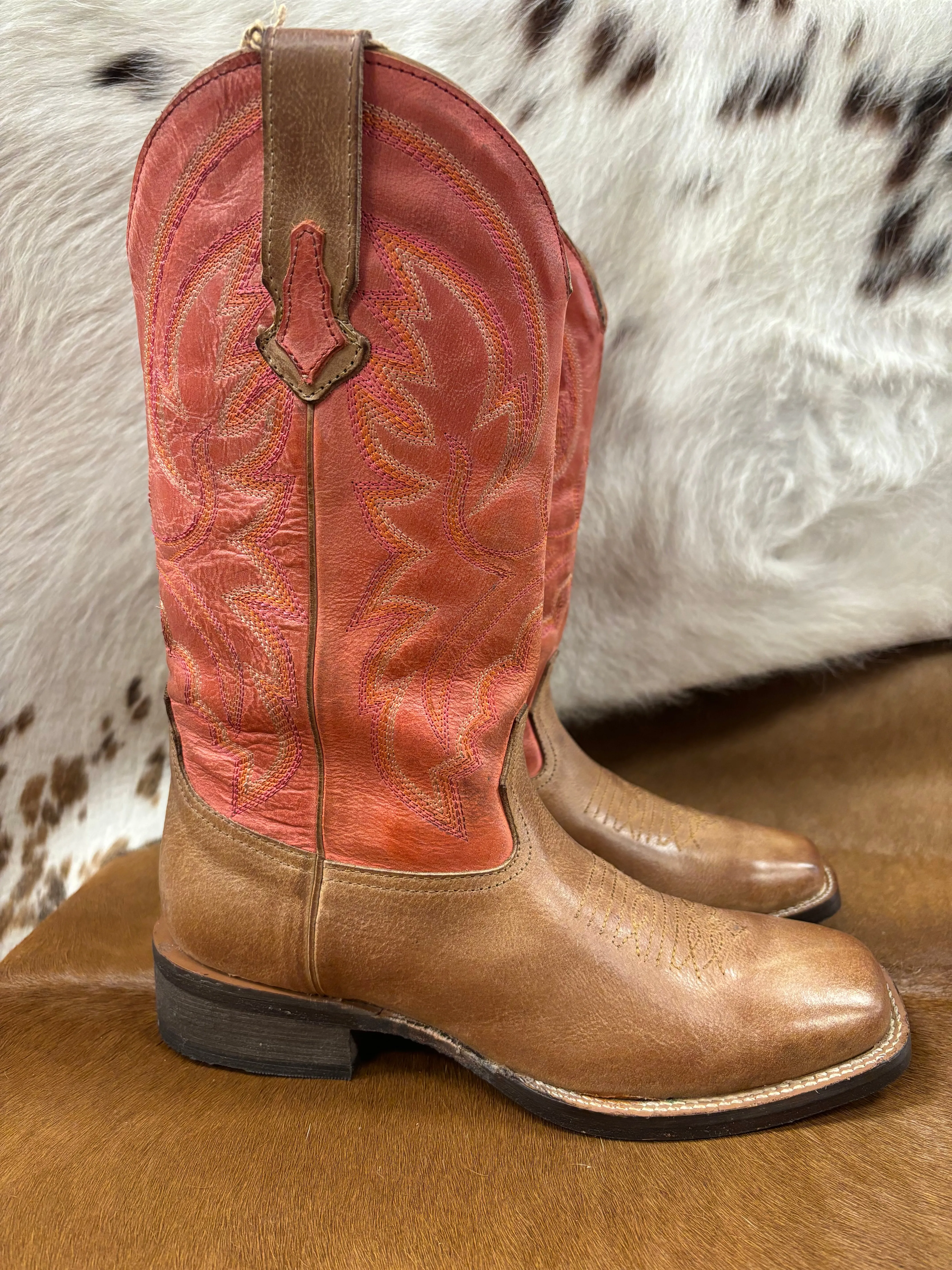 Roper Women's Lindsey Red & Tan Broad Square Toe Cowgirl Boots 0910-3528