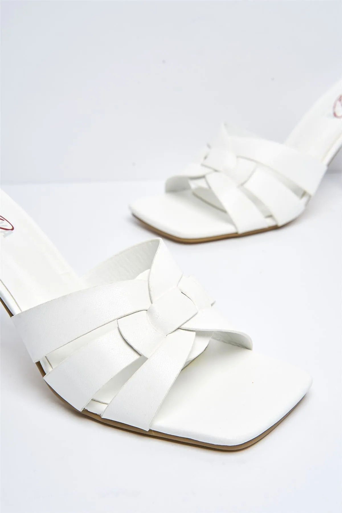 Santorini Large Woven Detail Mule in White