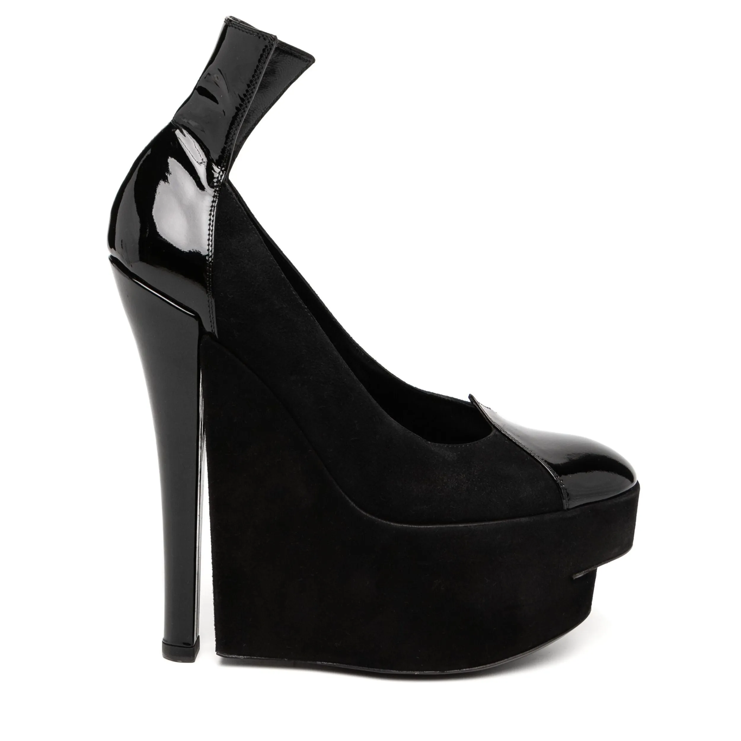 Sculptural Shoes