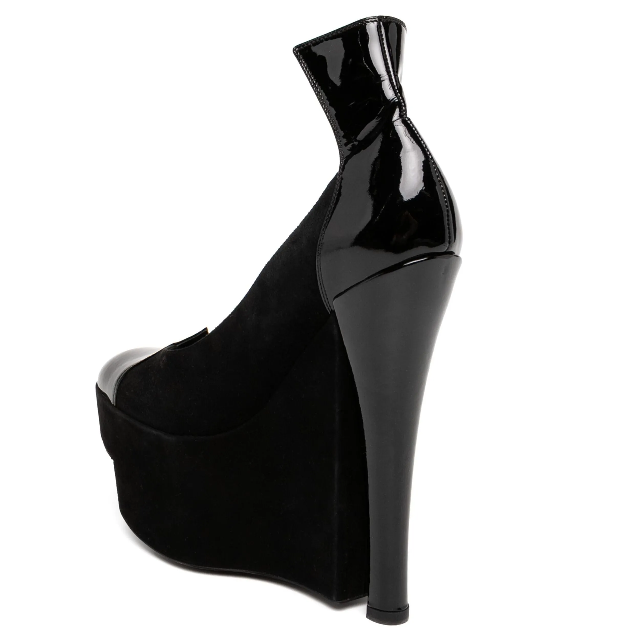 Sculptural Shoes