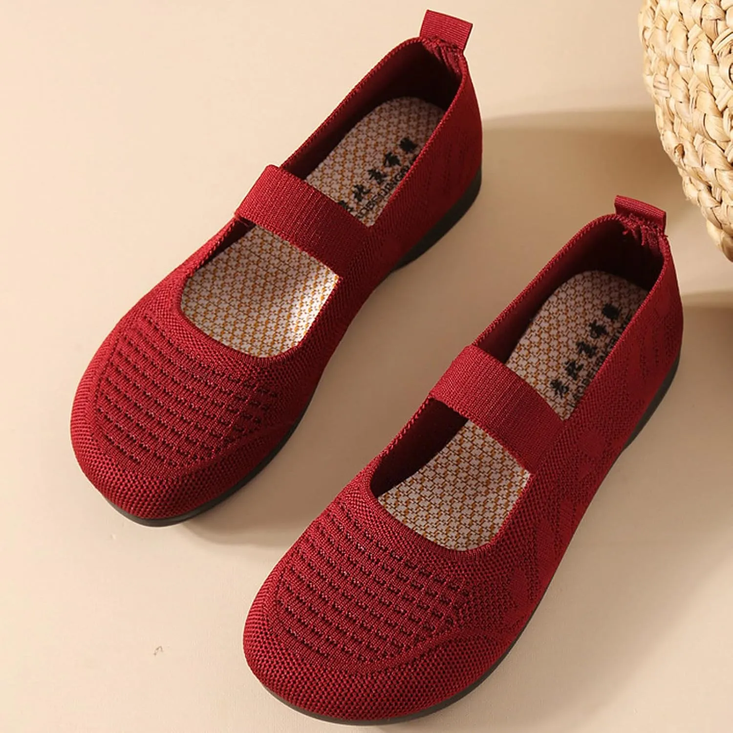 Slip on Walking Shoes for Women Casual Tennis Sneakers Sports Shoe Fashion Breathable Solid Color Flat Sandals