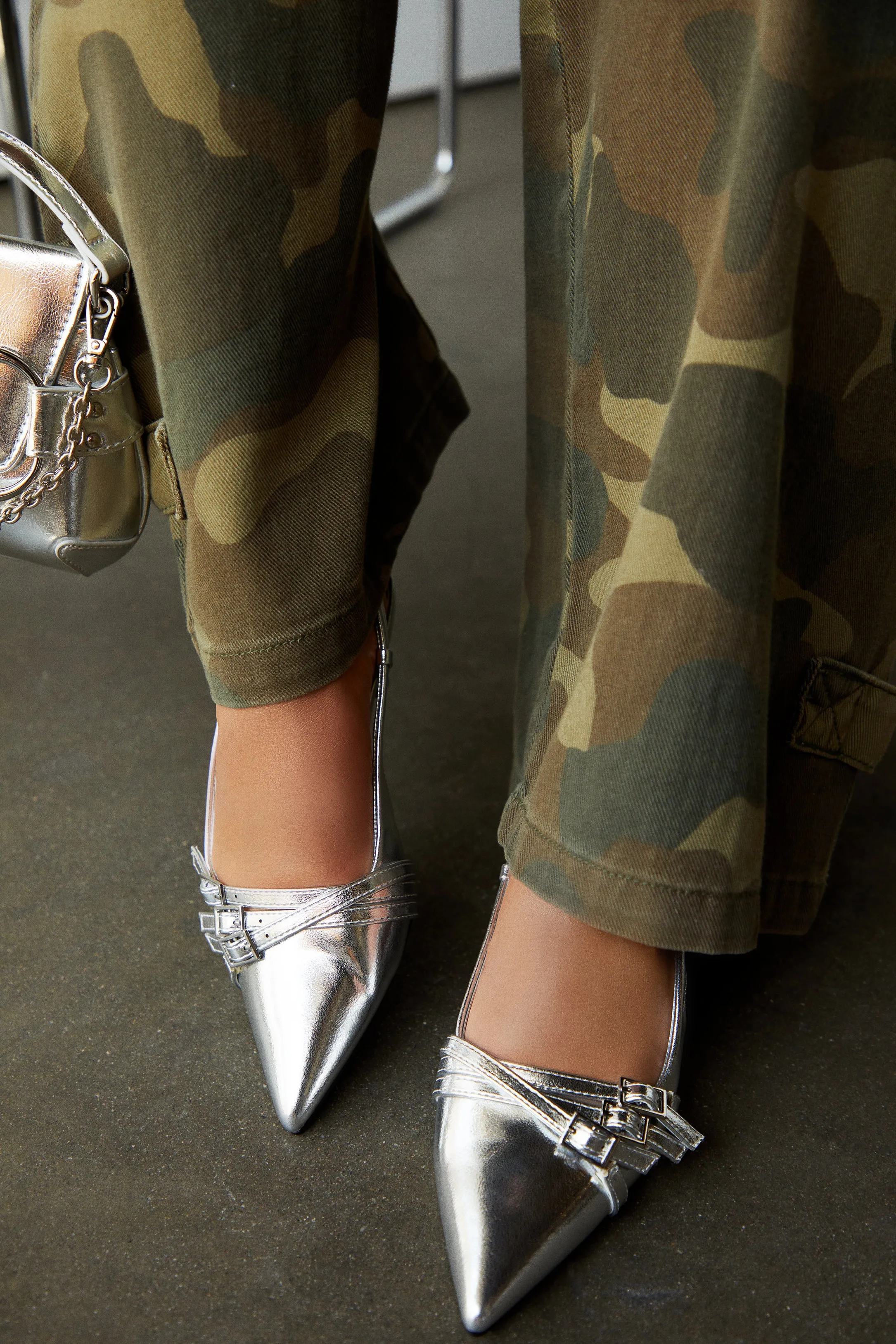 Stassia Kitten Heels - Silver