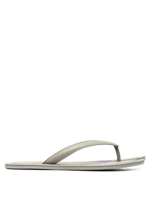 Tabi flip-flops