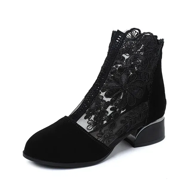 USS Shoes Mileidy Women's Square Heel Round Toe Ankle Boots