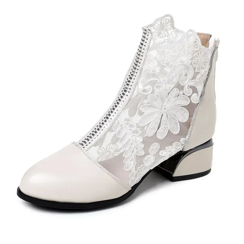 USS Shoes Mileidy Women's Square Heel Round Toe Ankle Boots