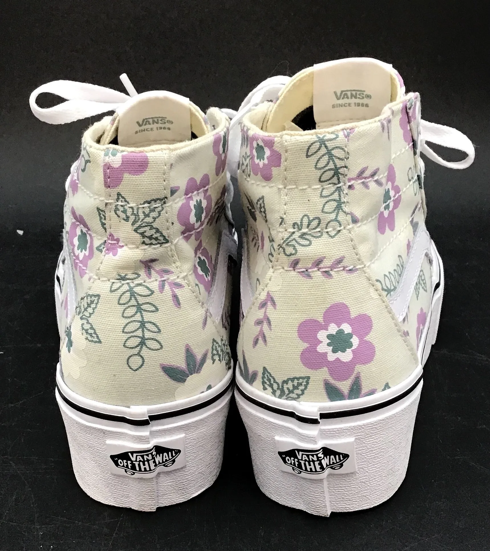 Vans Women's Sk8-Hi Multicolor Floral High-Top Athletic Shoes - Size 7