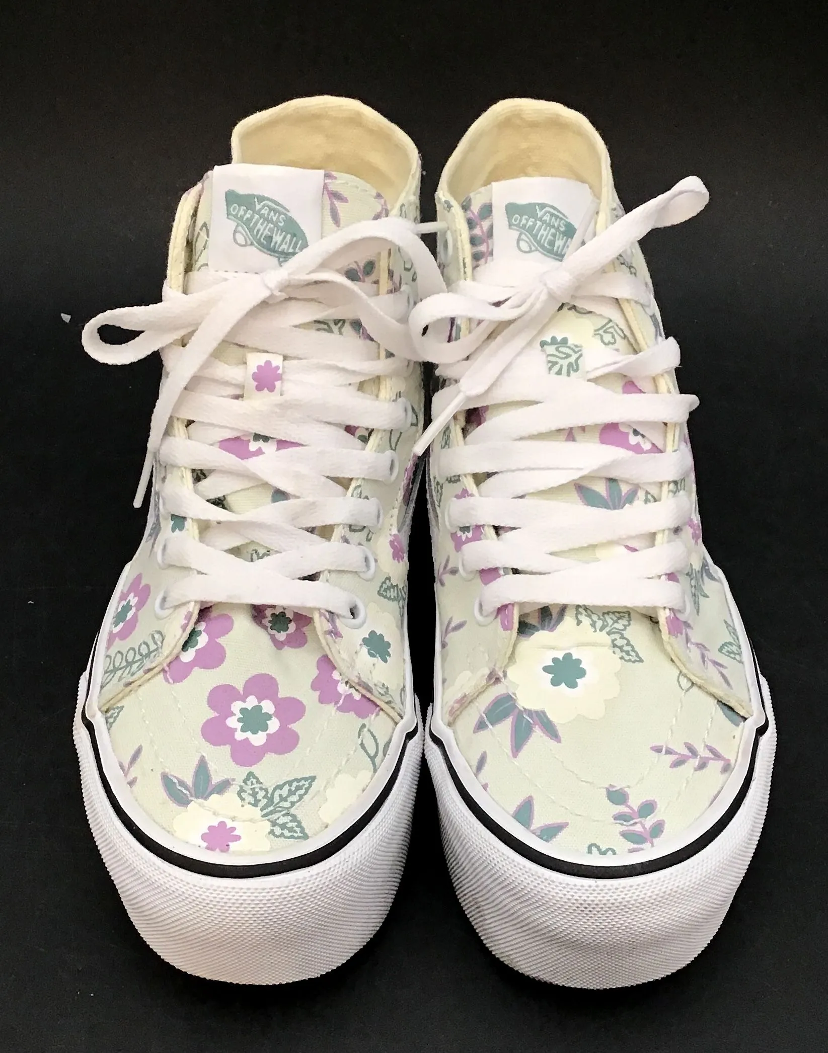 Vans Women's Sk8-Hi Multicolor Floral High-Top Athletic Shoes - Size 7