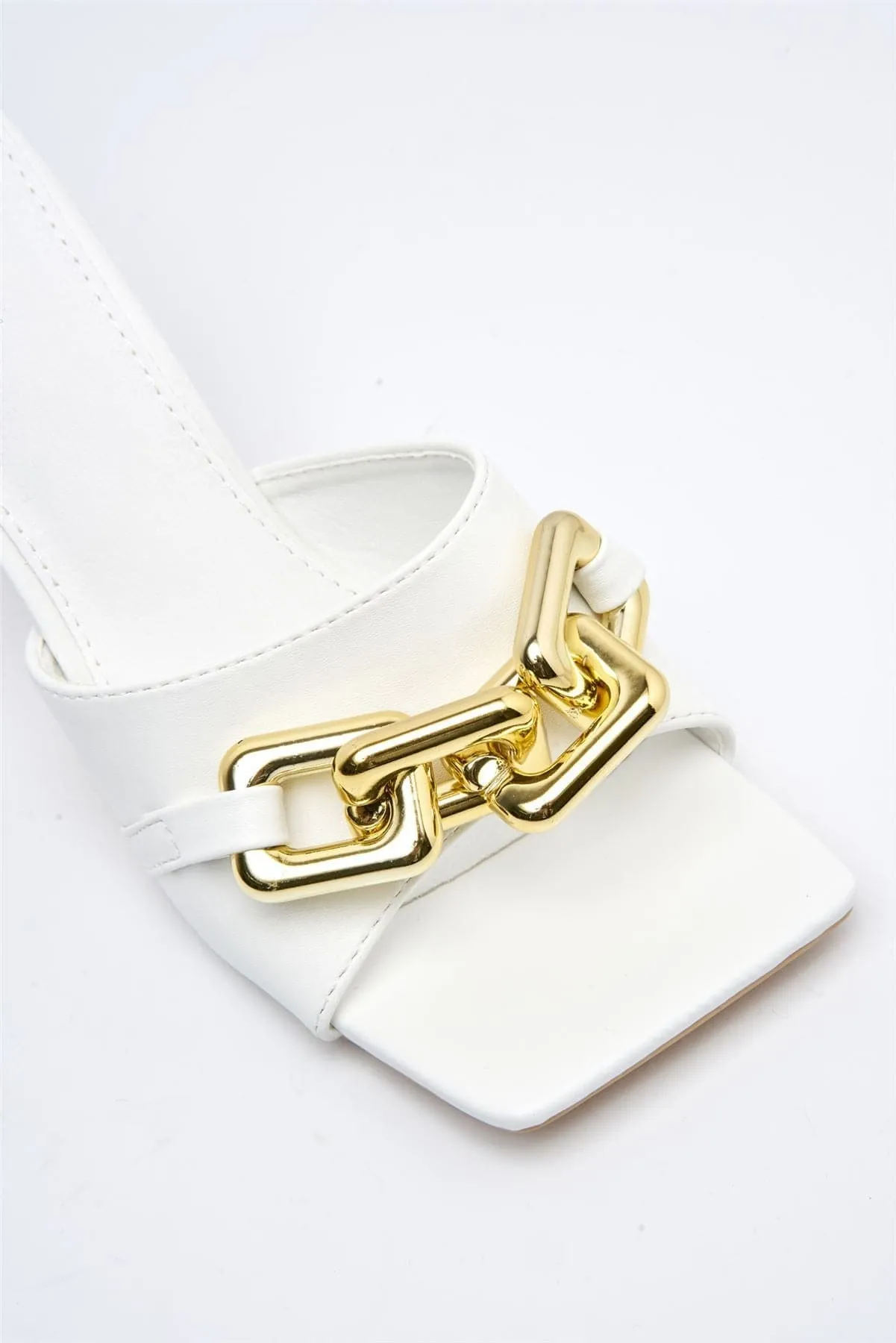 Viola Gold Chain Detail Mule in White