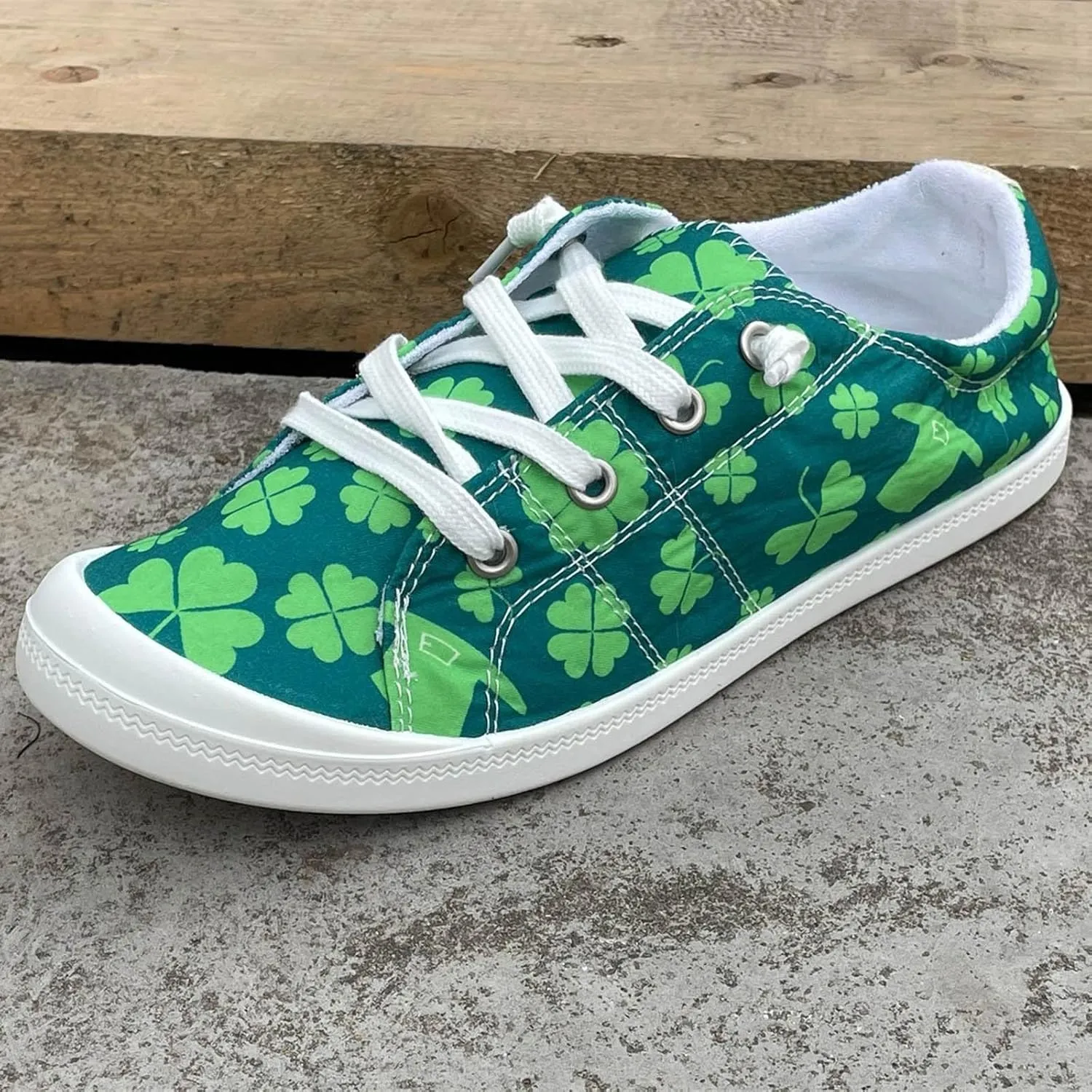 Women Fashion Casual Sneakers Canvas Lace-Up Loafers Lightweight Ladies Shoes Flat Soft Soled Comfortable Shoes Comfort