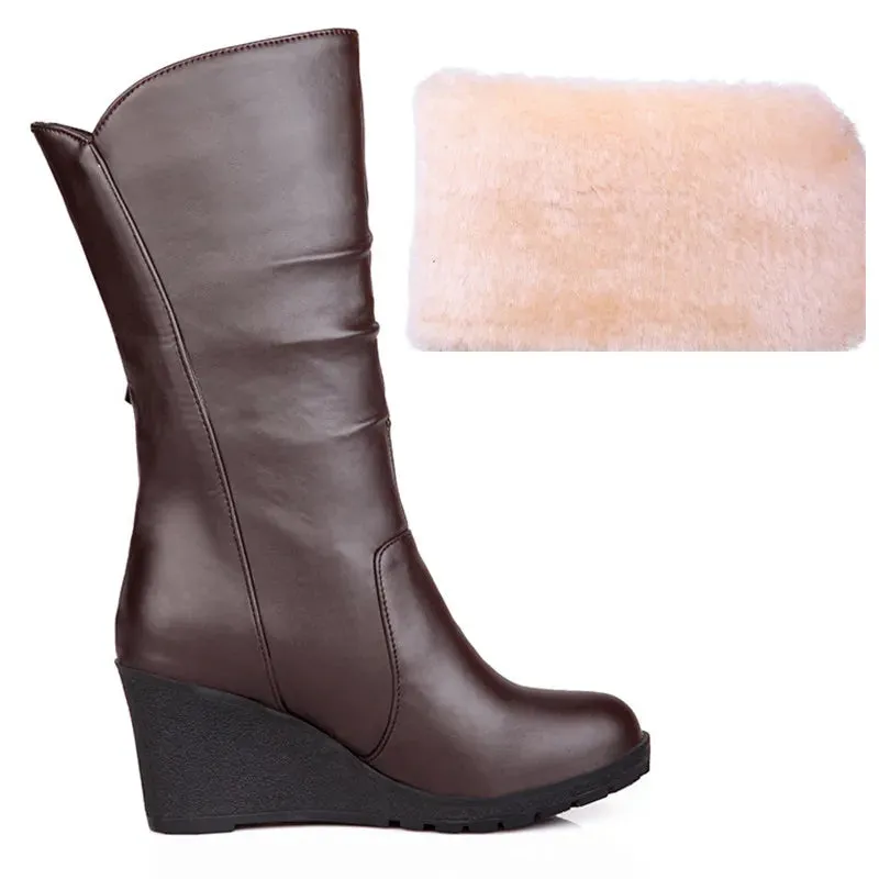 Women's Classic Black PU Wedge Heel Boots With Zipper Pull