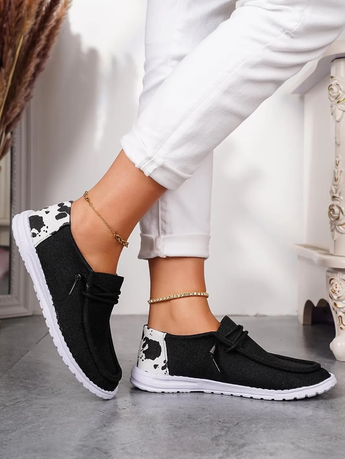 Women's Comfortable Cow Print Lace-up Loafers Orthopedic Ultralight Canvas Boat Casual Shoes with Arch Support