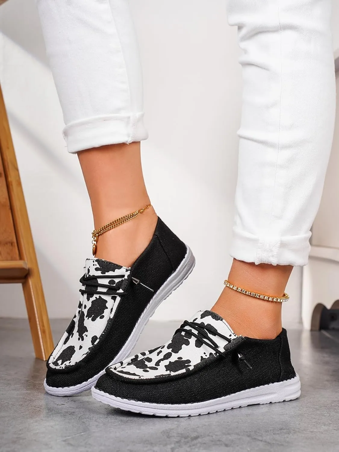 Women's Comfortable Cow Print Lace-up Loafers Orthopedic Ultralight Canvas Boat Casual Shoes with Arch Support
