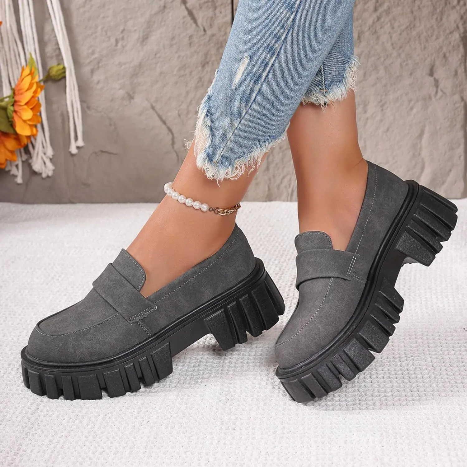 Women's Loafers Comfortable Business Shoes Slip On Platform Loafers Lug Sole Loafers Chunky Casual Shoes