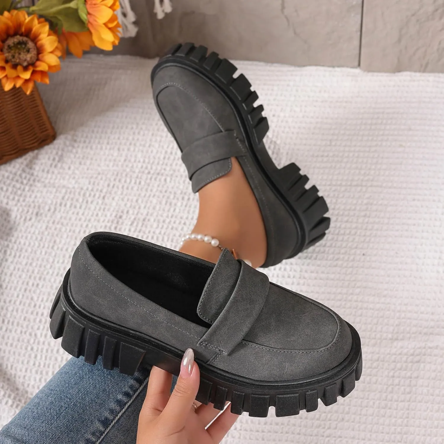 Women's Loafers Comfortable Business Shoes Slip On Platform Loafers Lug Sole Loafers Chunky Casual Shoes