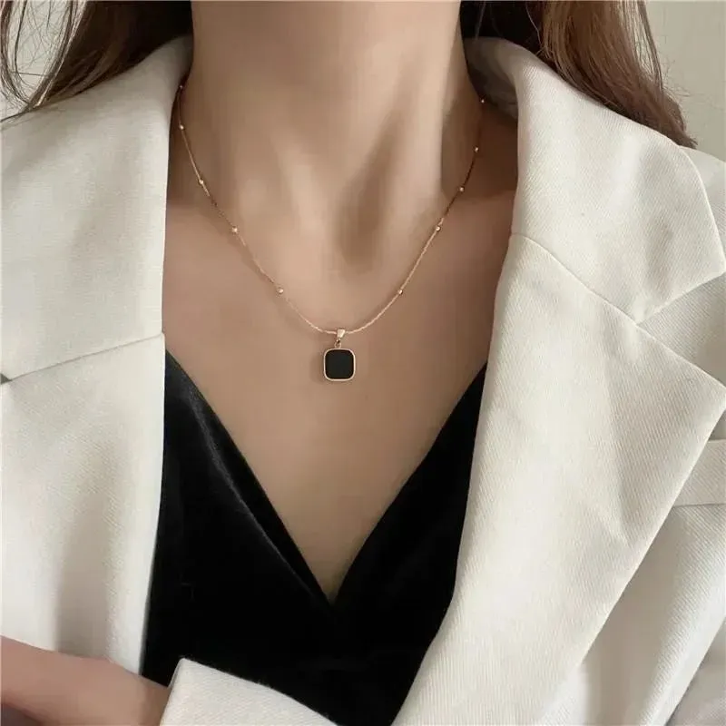 Womens Neck Chain Black Exquisite Minimalist Square Pendant Choker