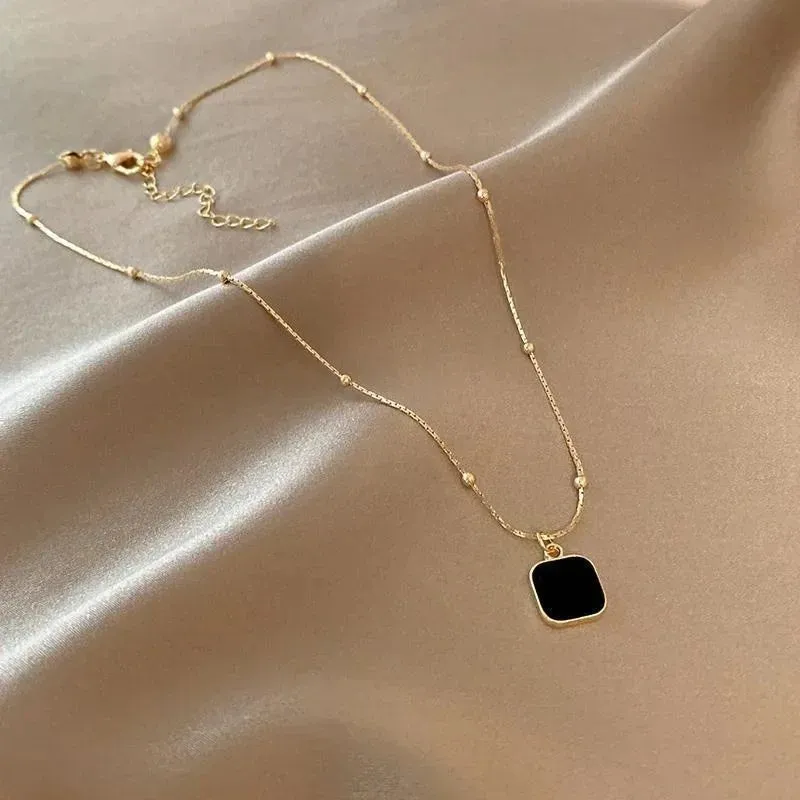 Womens Neck Chain Black Exquisite Minimalist Square Pendant Choker