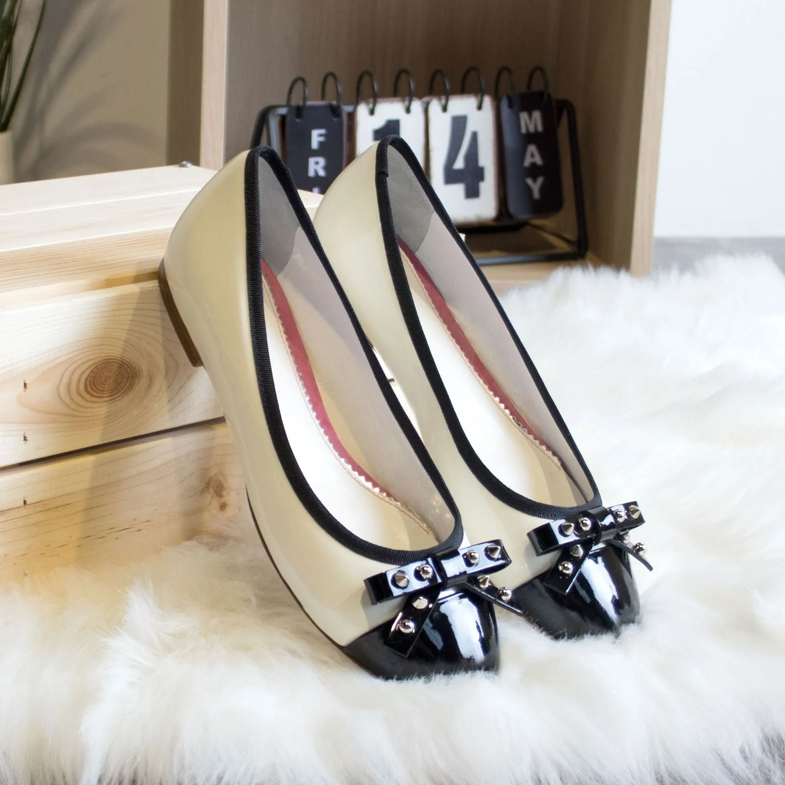 Women's Padua Flat Leather Shoes Wide Plus Size Luxury Black Greece Marble 5281