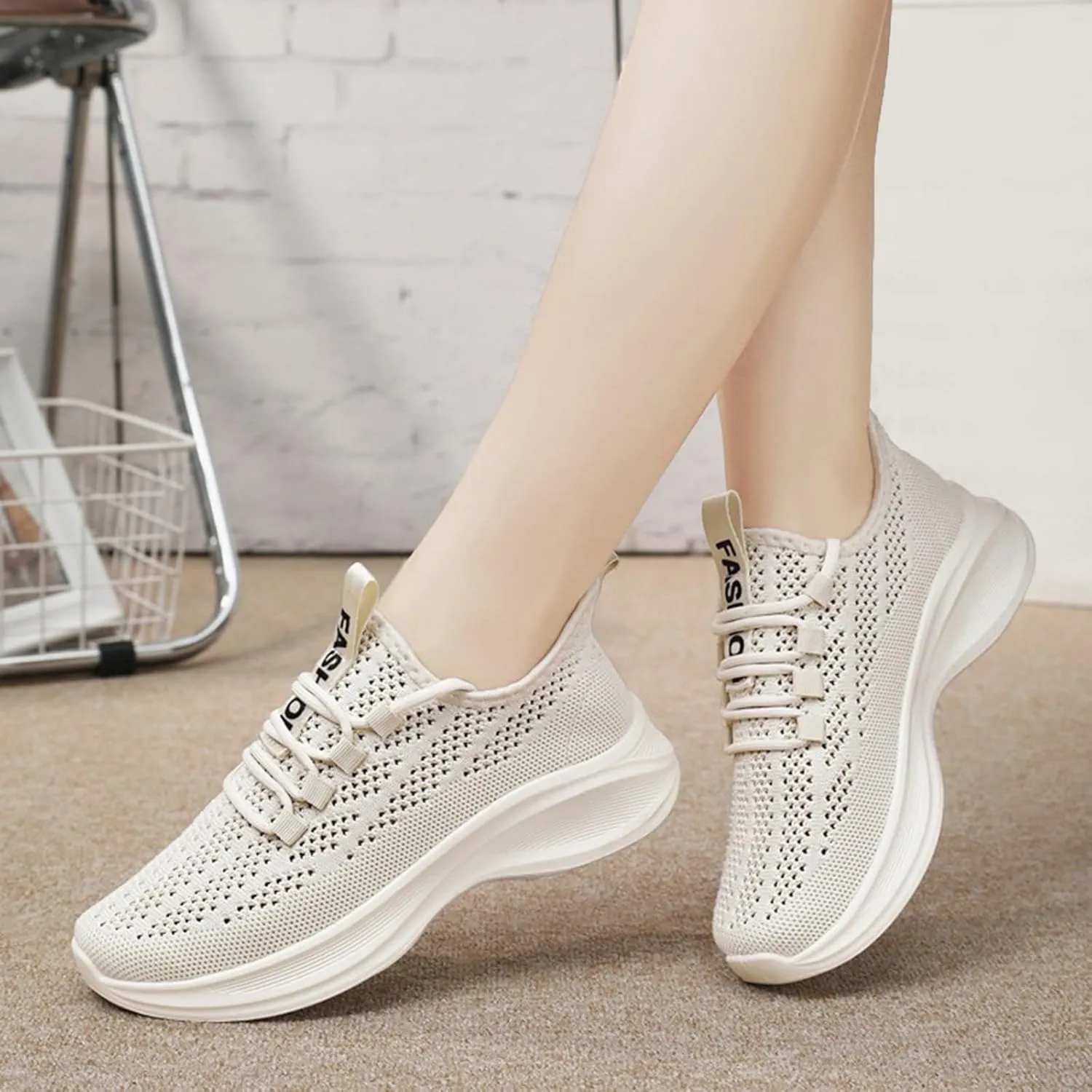 Womens Slip On Sneakers Comfortable Walking Shoes Women Walking Tennis Shoes Lace-Up Comfortable Casual Sneakers
