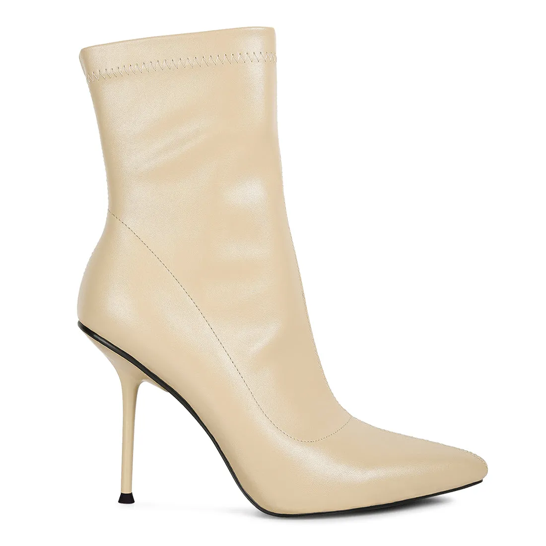 Yolo High Pointed Heeled Ankle Boot
